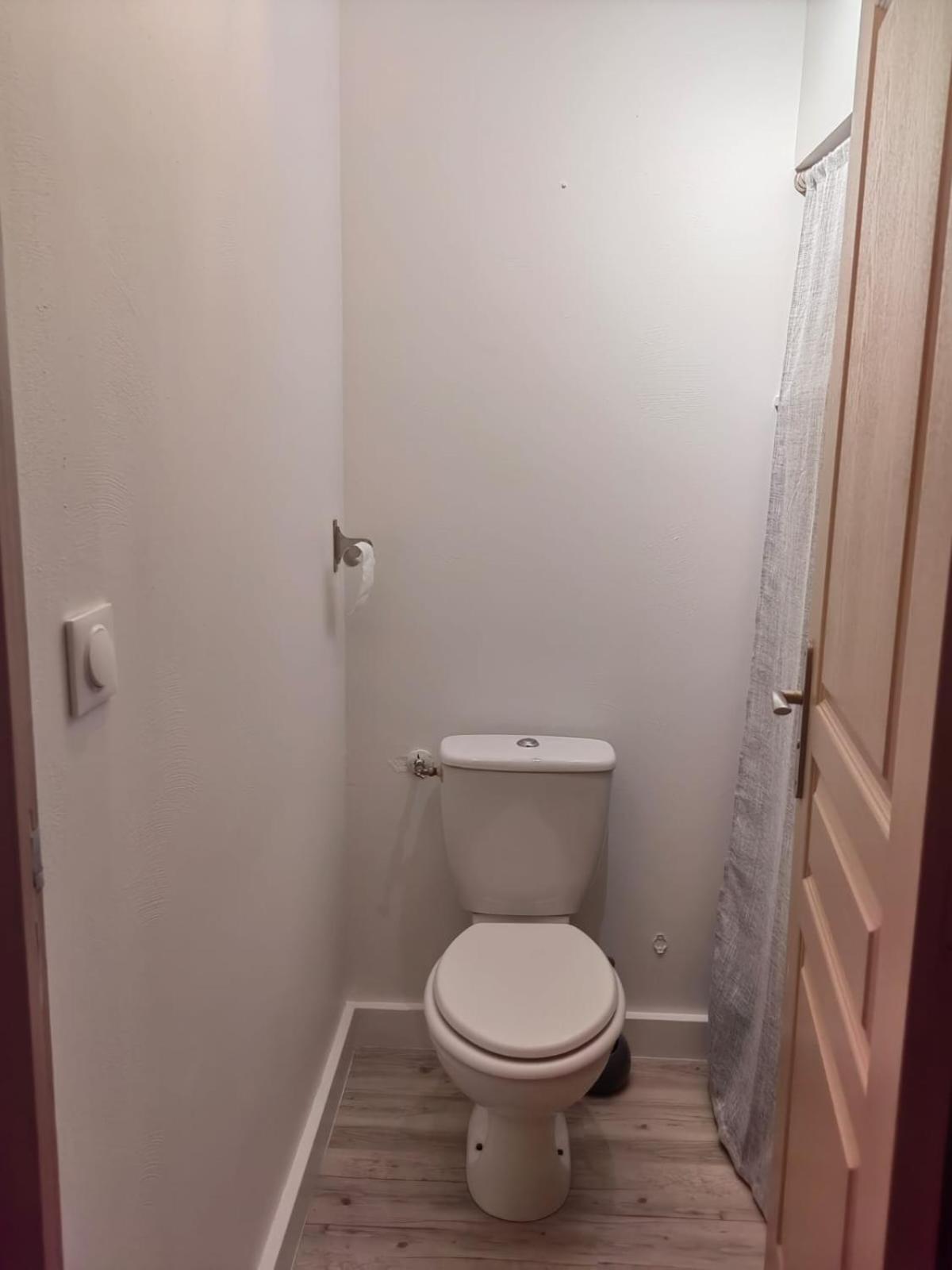 Bel Appartement Bord Du Rhone Валанс Екстериор снимка